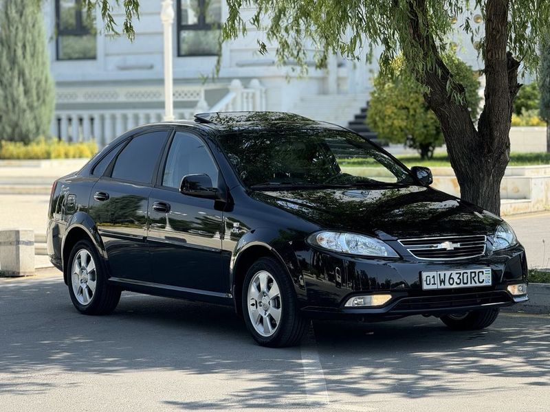 Lasetti avtomat Toza metan Gaz Lasetti avtomat Toza metan Gaz