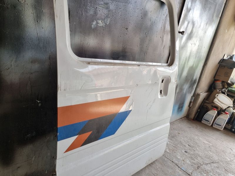 Damas o'rta o'ng eshik 2020 Damas o'rta o'ng eshik 2020