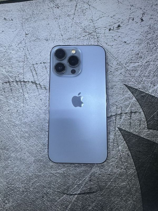 Iphone 13 Pro sotiladi Iphone 13 Pro sotiladi