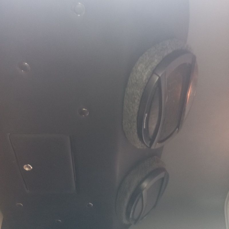 Pioneer калонака сотилади полкаси билан Pioneer калонака сотилади полкаси билан