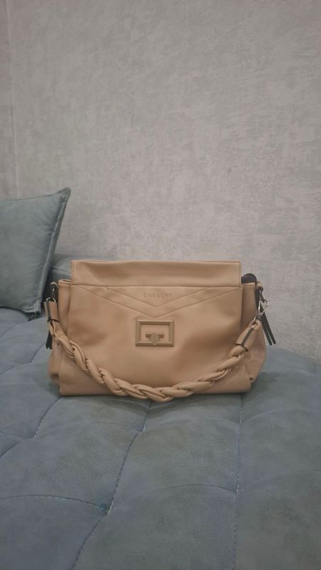 сумка givenchy