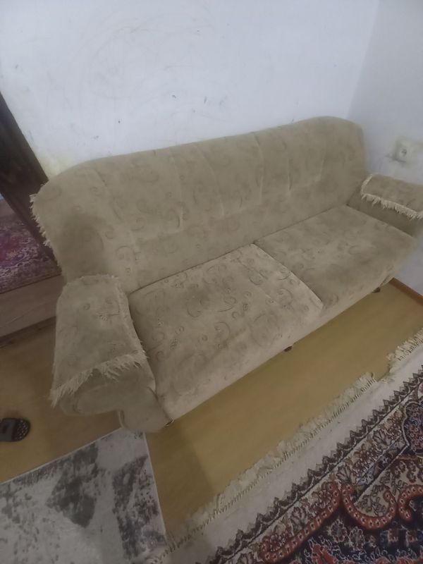 Продам диван раскладной Продам диван раскладной