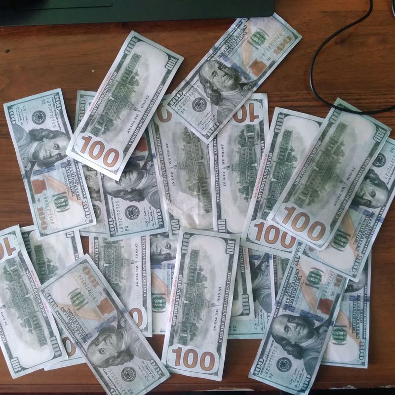 Dollarlar - Kolleksiya va Bezaklar uchun Dollarlar - Kolleksiya va Bezaklar uchun