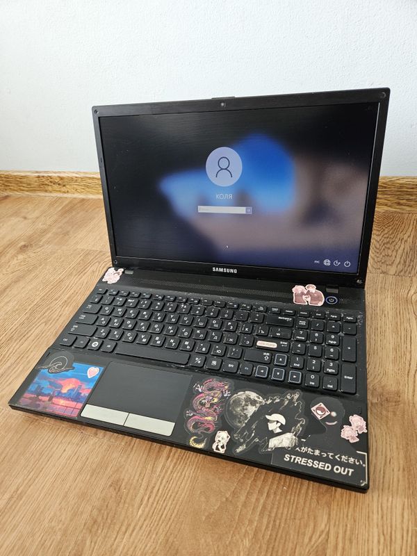 Samsung i5 2520/6/256 Samsung i5 2520/6/256