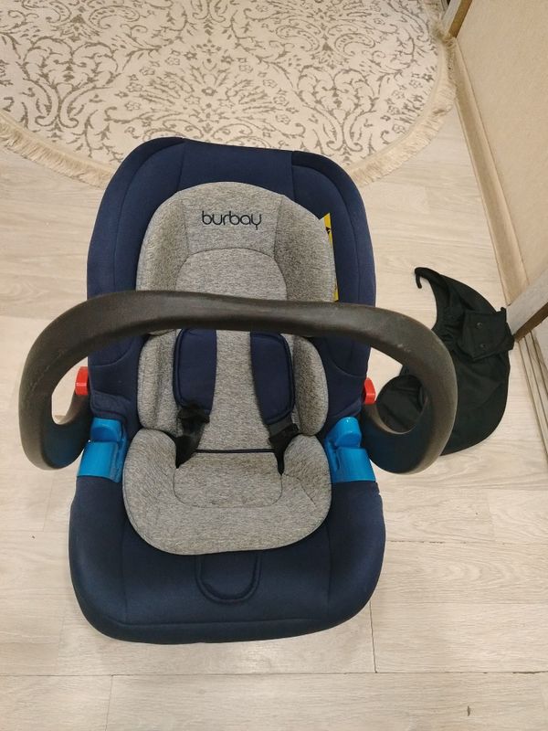 Продаётся автокресло Продаётся автокресло