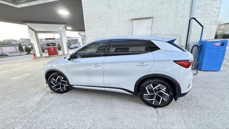 Byd Yuan plus Honor 14000 km yurgan 2024 Byd Yuan plus Honor 14000 km yurgan 2024