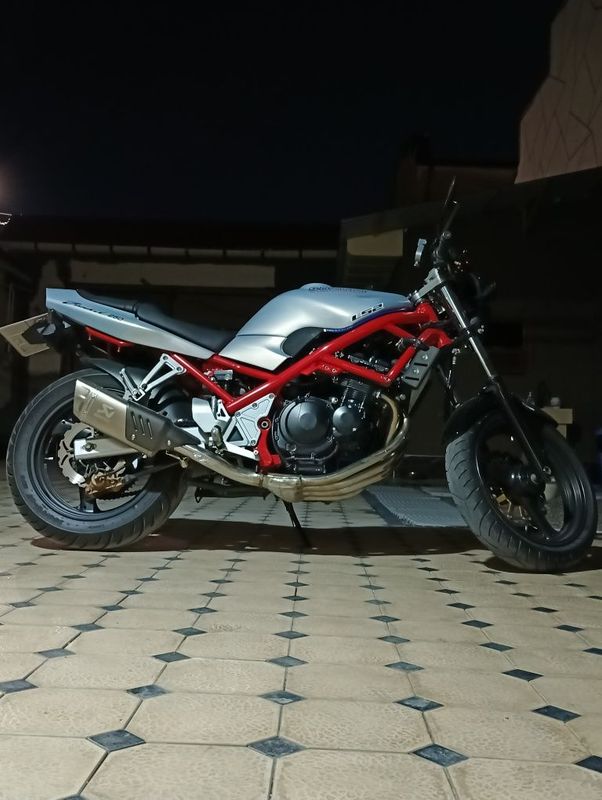 Suzuki gsf 250 bandit Suzuki gsf 250 bandit