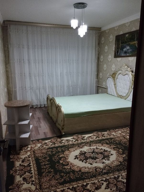 Продам 2 комнатную квартиру 4мк 4 этаж