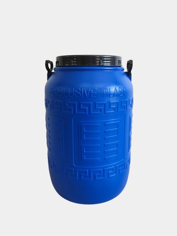 Suv bochkalar turli kattalikda