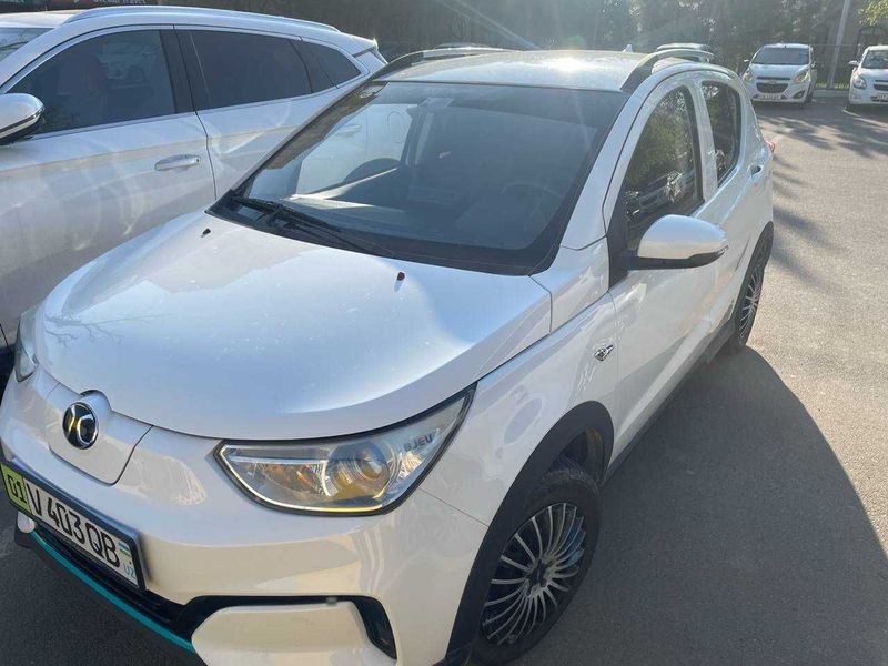 Электромобиль Baic EC3 сотилади Электромобиль Baic EC3 сотилади