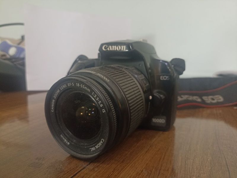 Fotoapparat Canon 1000