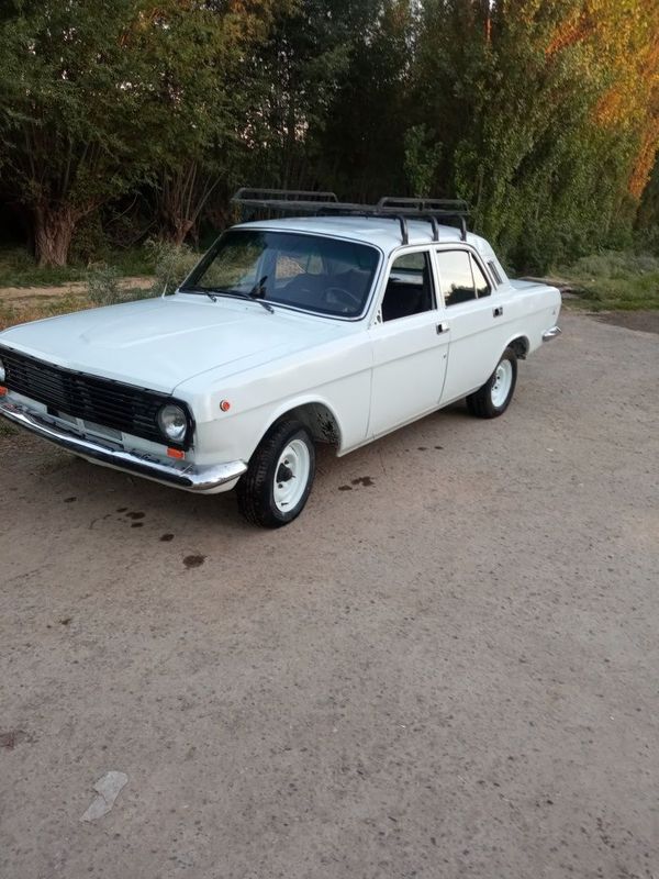 Volga 24'10. Sotiladi