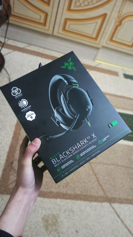 RAZER BLACK SHARK V2X RAZER BLACK SHARK V2X