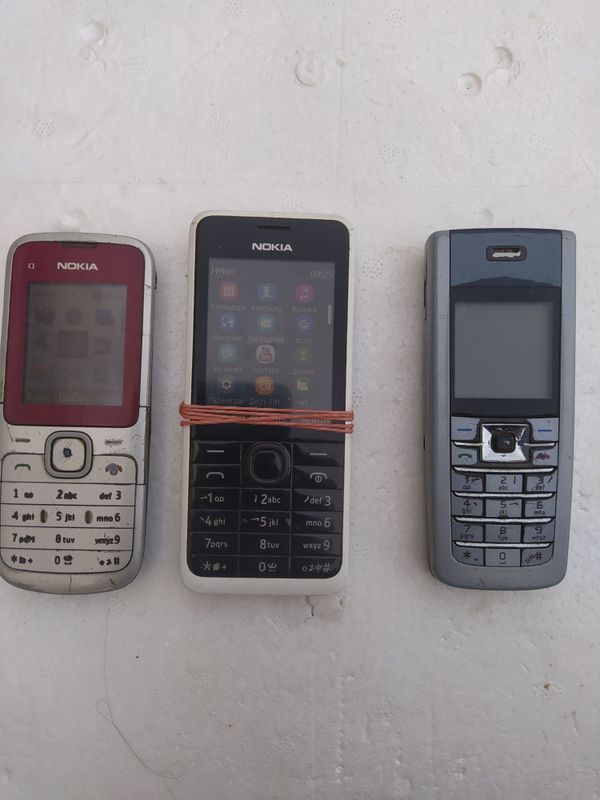 3 та Nokia c1 , 301, 6235 3 та Nokia c1 , 301, 6235