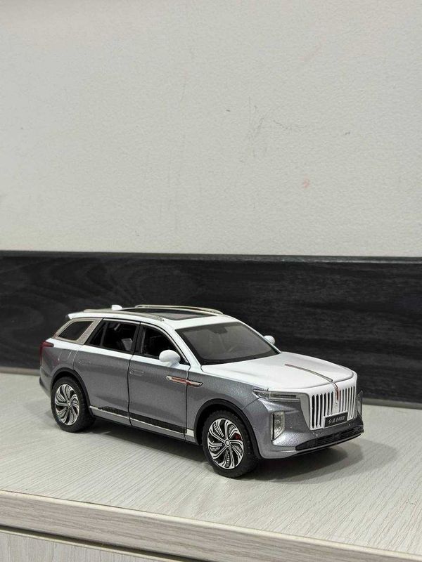 Hong-Qi E-HS9 model toy car Hong-Qi E-HS9 model toy car