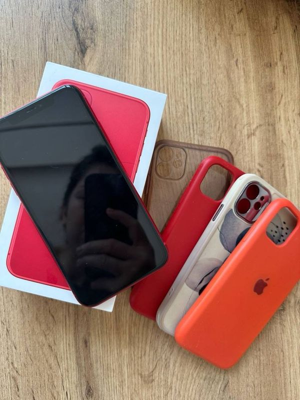 Iphone 11 red 128gb Iphone 11 red 128gb