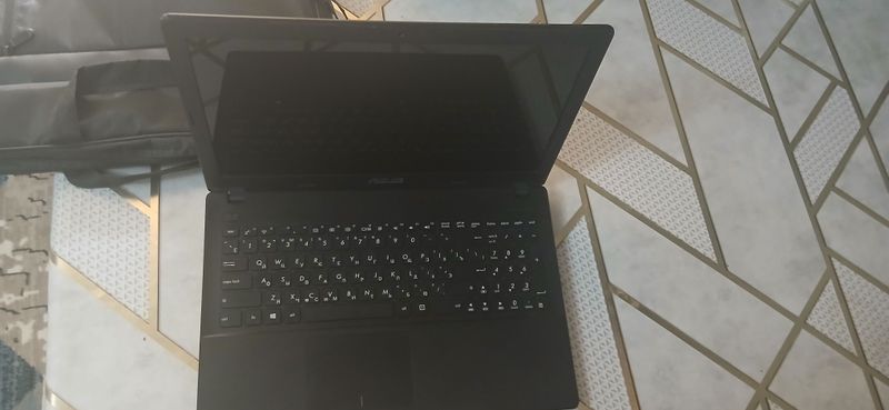 Noudbuk ASUS