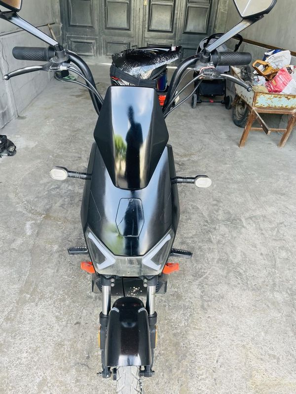 Skuter customoil Skuter customoil