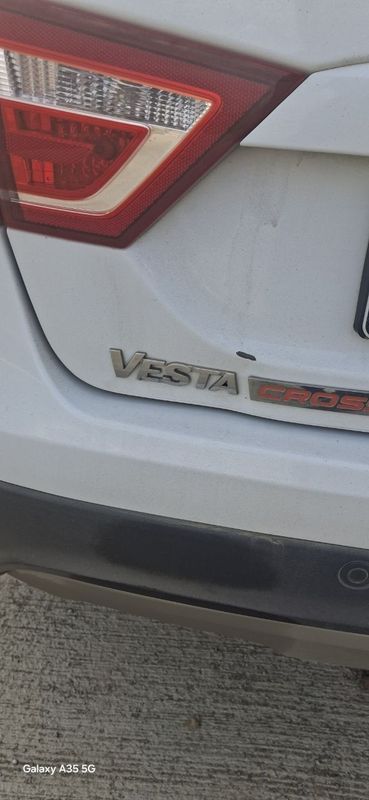 Lada vesta kross