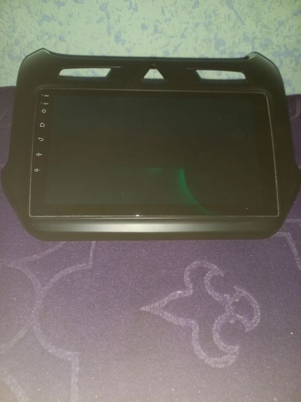Koblt monitor sotiladi
