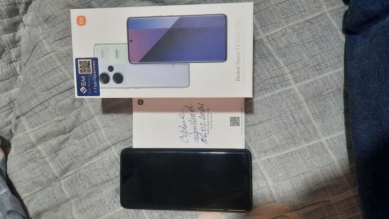 Redmi 13 pro+5G xotira 512GB versia 12.karobka dakument bor