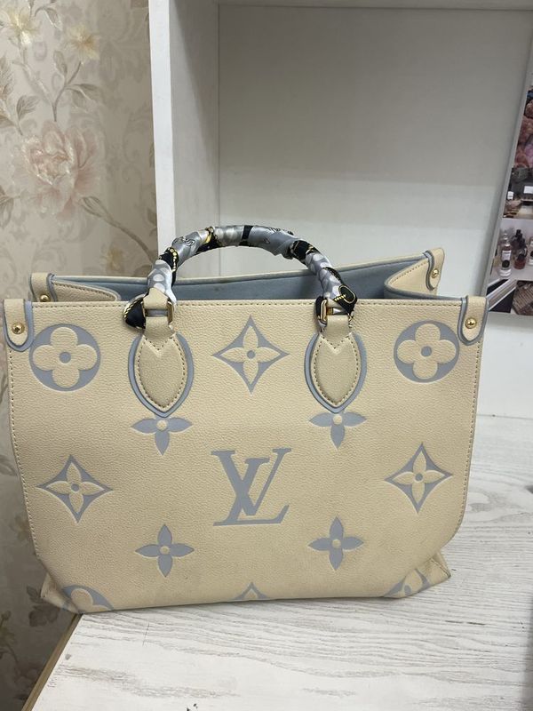 Sumka louis vuitton