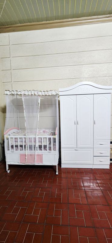 Detskiy mebel. Monej+divan+shlaf