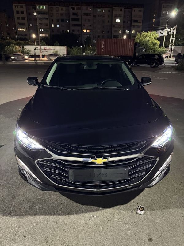 Chevrolet Malibu 2