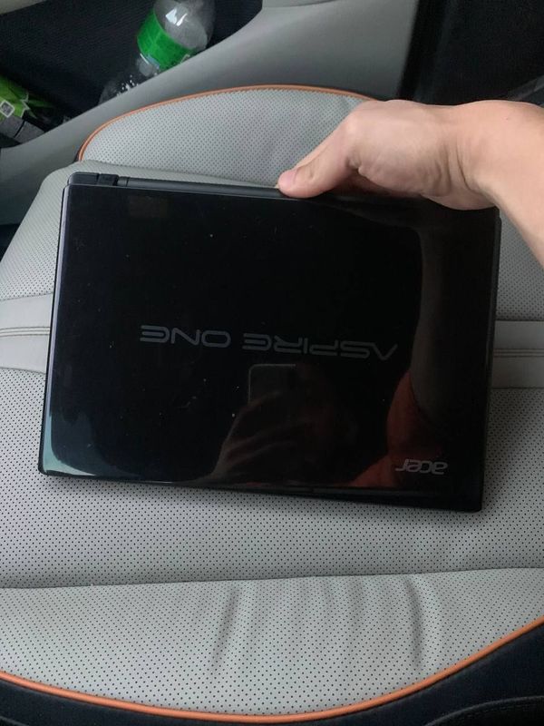 Продам Acer Q1VZC Продам Acer Q1VZC