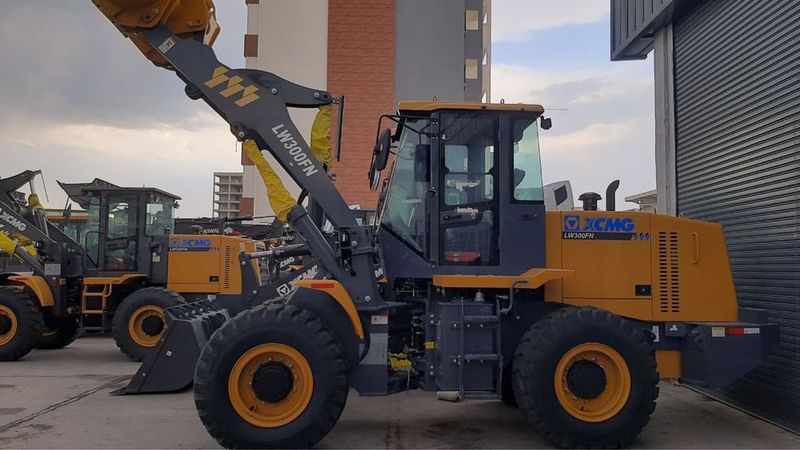 Фронтал погрузчик Xcmg Фронтал погрузчик Xcmg