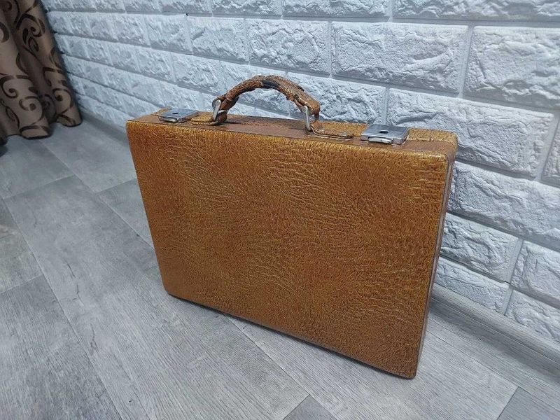 Дипломат для учащихся Дипломат для учащихся