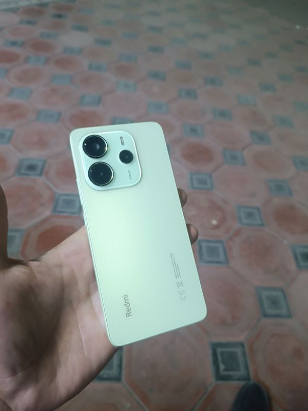 Redmi not 14 8+4/128gb ideyal aybi yoq Redmi not 14 8+4/128gb ideyal aybi yoq