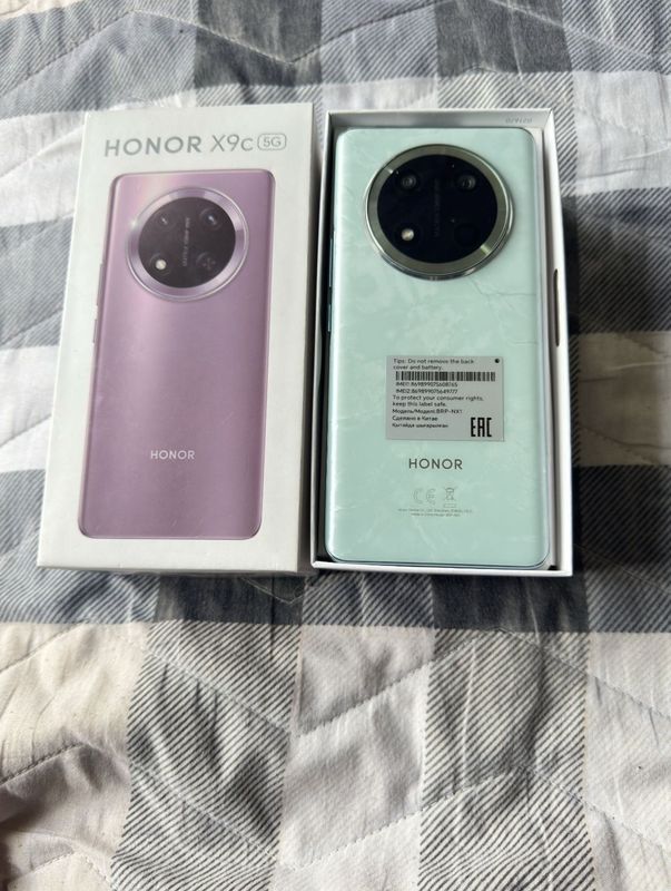 Honor x 9 c 12 /256 xolati yangi Honor x 9 c 12 /256 xolati yangi