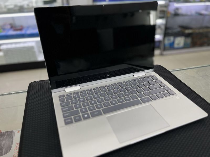 Hp Envy, Core i5, 1335U 8/512 Hp Envy, Core i5, 1335U 8/512