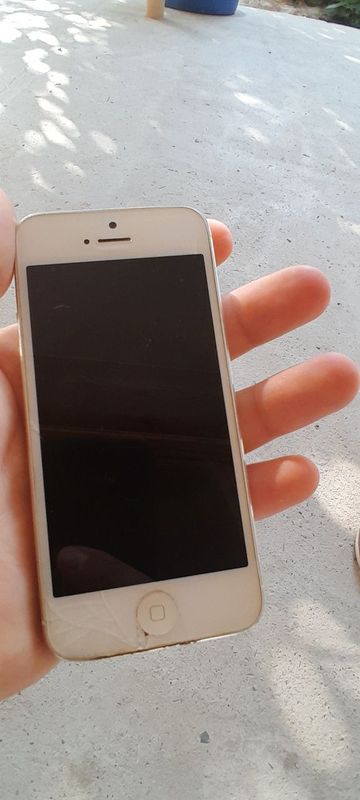 Iphone 5 zapchast