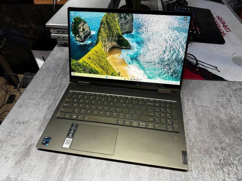 LENOVO YOGA 7i - 15.6” IPS! I7-1165G7! 8GB! 256SSD LENOVO YOGA 7i - 15.6” IPS! I7-1165G7! 8GB! 256SSD