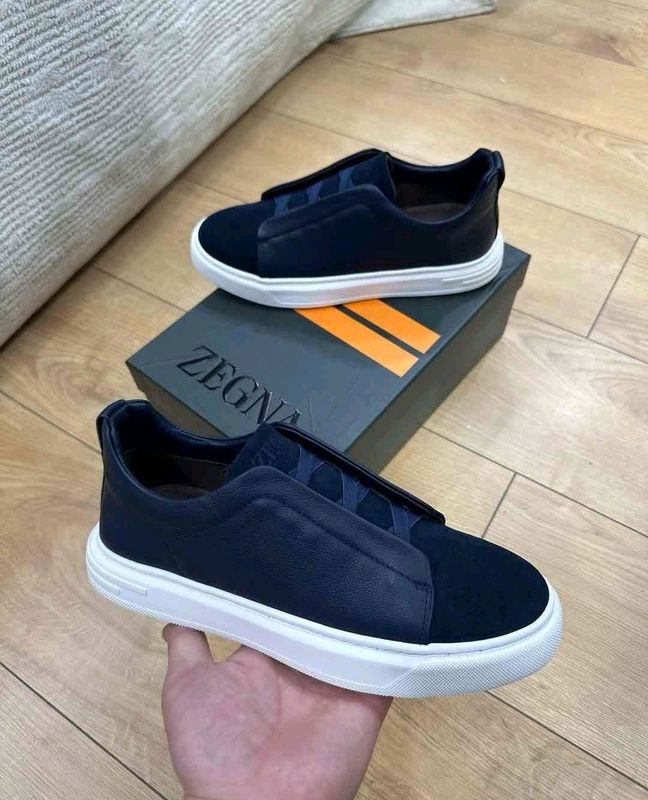 Zegna brend original. Razmerlar 39 dan 43 gacha Zegna brend original. Razmerlar 39 dan 43 gacha