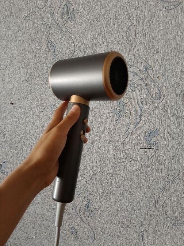 mini dayson fen (HAIR DRYER)