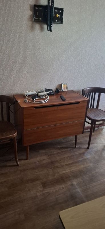 Продаю тумбу для постельного белья.