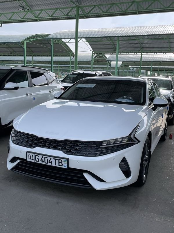 Kia 5 : sotiladi .krasaksi bor Kia 5 : sotiladi .krasaksi bor