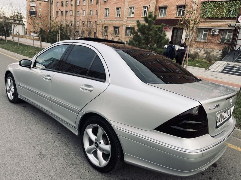 Срочна Mersedec Benz W203 C200 Kompressor Avangart