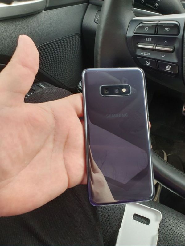 Samsung galaxy s10e