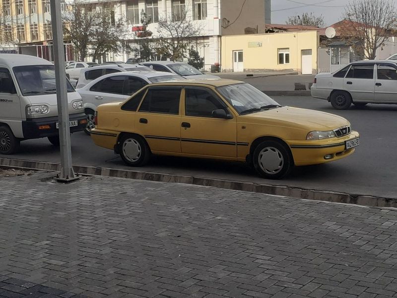 Продам Daewoo Nexia 1