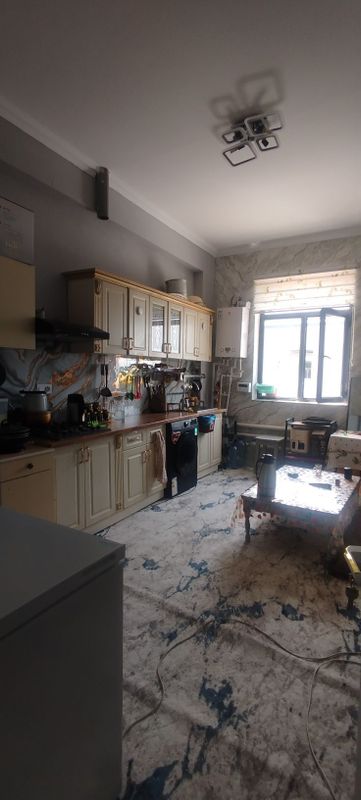 Nazarbekda 2 honali dom srochna sotiladi Nazarbekda 2 honali dom srochna sotiladi