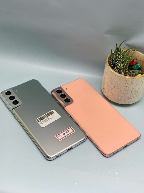 Samsung Galaxy s21 plus