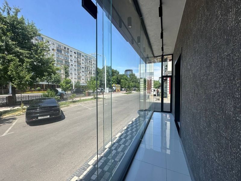 Аренда Центр нежилого помещеня Витраж 90 м2 под любой вид Деятельно