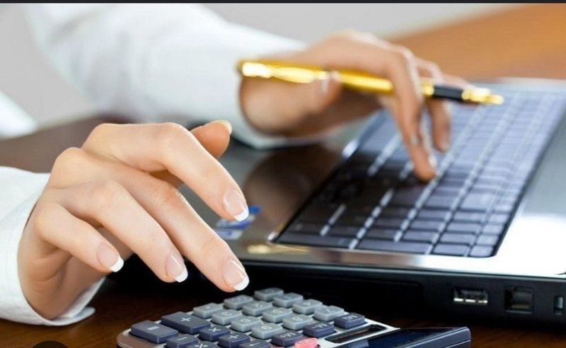 Buxgalteriya xizmati buxgalter bugalter buxgaltr audit soliq didox 1C