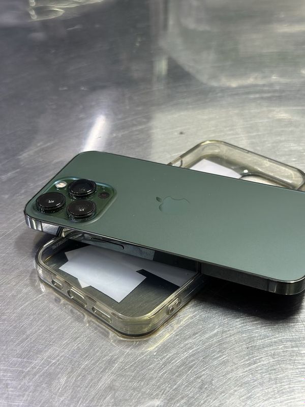 Iphone 13 progreen