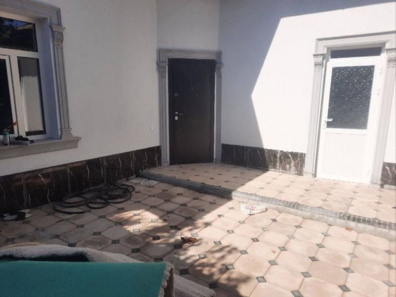 N3955 Yakkasaroy tumani Salamatina 1 sotix N3955 Yakkasaroy tumani Salamatina 1 sotix