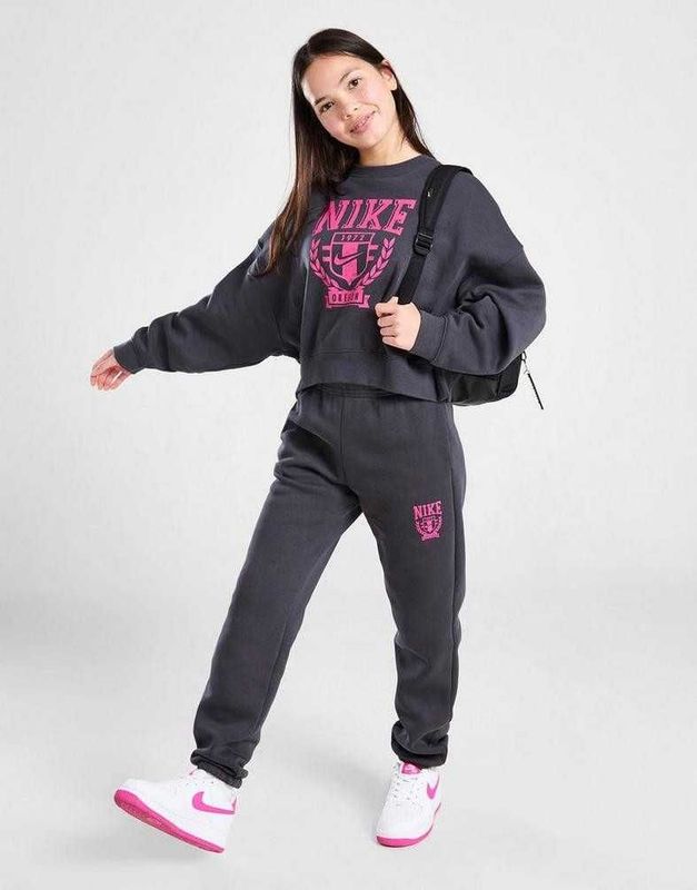 Детский спортивный костюм Nike Sportswear Oversized! Новый с бирками! Детский спортивный костюм Nike Sportswear Oversized! Новый с бирками!